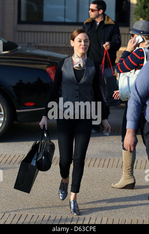 Rose McGowan leaving Barneys New York store in Beverly Hills Los Angeles, California - 21.12.11 Stock Photo