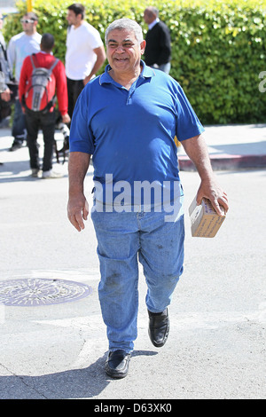 Yehia Mohamed aka YaYa character from 'Jimmy Kimmel Live!' waiting outside Il Pastaio in Beverly Hills to meet Jennifer Love Stock Photo