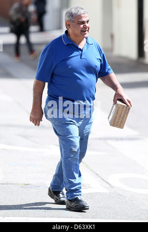 Yehia Mohamed aka YaYa character from 'Jimmy Kimmel Live!' waiting outside Il Pastaio in Beverly Hills to meet Jennifer Love Stock Photo