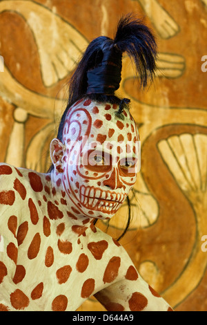 Mayan Dancer Representing Ah Puch, White Death. Xcaret, Riviera Maya, Yucatan, Mexico. Stock Photo