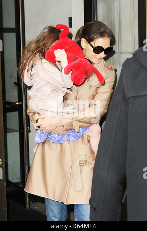 Katie Holmes and her daughter Suri Cruise leave their apartment New York City, USA - 11.03.11 Stock Photo