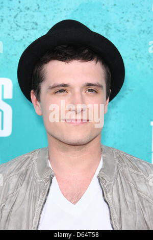 US actor Josh Hutcherson arrives on the red carpet of the 2012 MTV Movie Awards at Gibson Amphitheatre in Universal City, USA, 03 June 2012. Photo: Hubert Boesl Stock Photo