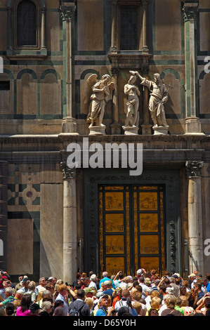 Florence. Baptistry, Gates of Paradise, East Door, Duomo square. Piazza del Duomo. Tuscany. Italy. Europe Stock Photo