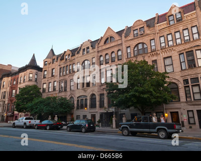 Rowhouses with brownstone trim in the Sugar Hill neighbourhood of Manhattan Stock Photo