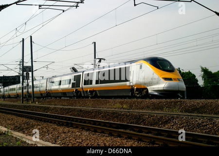 GNER, class Eurostar 3309 Electric train, East Coast Main Line, Peterborough station, Cambridgeshire, England Stock Photo