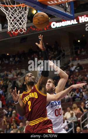 Cleveland Cavaliers' Kyrie Irving (2) shoots against the Boston Celtics ...