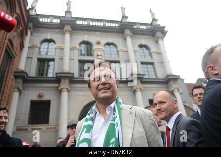 Germany's Minister of the Interior, Hans-Peter Friedrich (CSU), walks trough Gdansk prior to the UEFA EURO 2012 quarterfinal soccer match Germany vs Greece in Gdansk, Poland, 22 June 2012. Photo: Andreas Gebert dpa Stock Photo