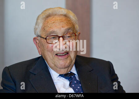 Former US Secretary of State Henry Kissinger poses in the town hall in Fuerth, Germany, 29 June 2012. Kissinger, who is honory citizen of Fuerth, visited his hometown with family members. Photo: DANIEL KARMANN Stock Photo