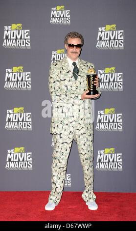 US actor Will Ferrell, winner of Comedic Genius Award, poses at the 2013 MTV Movie Awards Photo Pressroom at Sony Pictures Studios in Culver City, Los Angeles, USA, on 14 April 2013. Photo: Hubert Boesl Stock Photo