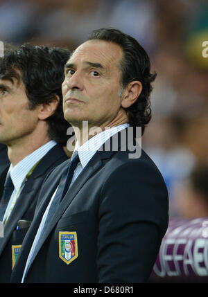 Italy's head coach Cesare Prandelli seen prior to the UEFA EURO 2012 final soccer match Spain vs. Italy at the Olympic Stadium in Kiev, Ukraine, 01 July 2012. Photo: Andreas Gebert dpa (Please refer to chapters 7 and 8 of http://dpaq.de/Ziovh for UEFA Euro 2012 Terms & Conditions)  +++(c) dpa - Bildfunk+++ Stock Photo