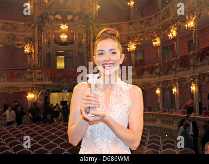 Croatian actress Zrinka Cvitesic attends the award ceremony of the Bernhard Wicki film awards at Cuvillies-Theater in Munich, Germany, 05 July 2012. Zrinka Cvitesic received the award for best actress for her role in the film 'Die Brück am Ilbar'. Since 2002, the Bernhard Wickie Gedächtnis Fonds awards the 'Peace Prize' in several categories. Photo: Ursula Dueren Stock Photo