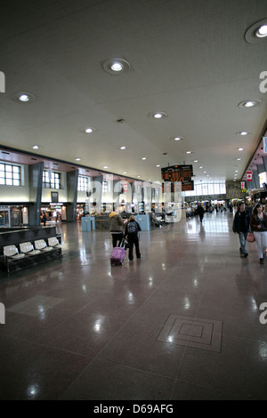 Central Station is the major inter-city station and a major commuter rail hub in Montreal, Quebec Stock Photo