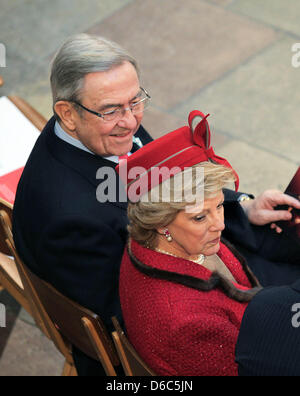 Former King Constantine II of Greece and his wife Anne-Marie of Denmark at Copenhagen City Hall, Denmark, 14 January 2012 during the celebration on the occasion of Queen Margrethe's 40th jubilee. Photo: Albert Nieboer / NETHERLANDS OUT Stock Photo