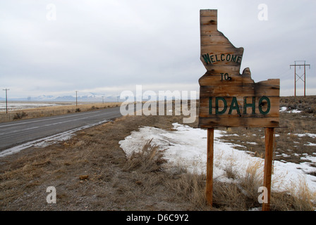 Welcome to Idaho highway sign, ranchland, Idaho Stock Photo