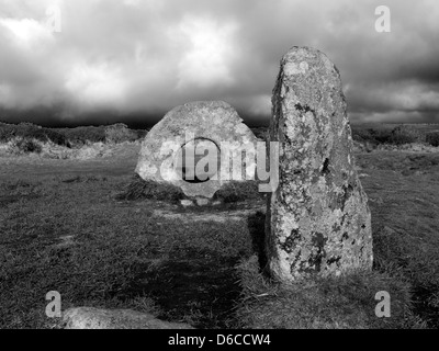 Men-an-Tol Neolithic standing stones, Cornwall Stock Photo