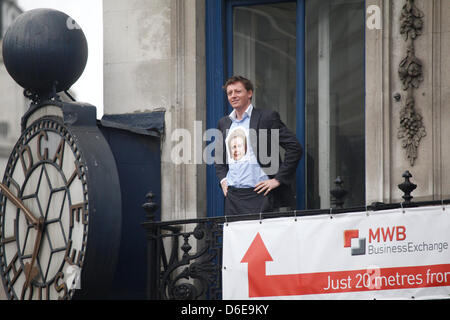 London, UK. 17th April 2013. Baroness Thatcher's cortege passes through London.Credit: Sebastian Remme/Alamy Live News Stock Photo