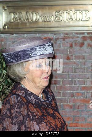 Dutch Queen Beatrix attends the meeting of the council of state (Raad van State) to mark the farewell of T. Willink as vice president of the council in The Hague, The Netherlands, 25 January 2012. Photo: Patrick van Katwijk / NETHERLANDS OUT Stock Photo