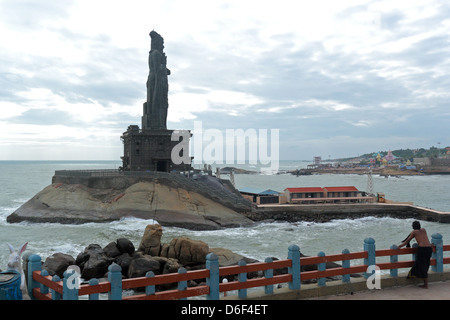 Thiruvalluvar, Cape Comorin, Kanyakumari, Tamil Nadu, India Stock Photo