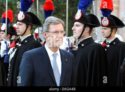 German President Christian Wulff visits Villa Madama in Rome, Italy, 13 February 2012. Wulff and his wife Bettina are on a three-day visit to Italy. Photo: WOLFGANG KUMM Stock Photo