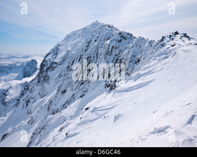 Snowdon in winter conditions - view to the summit, Yr Wyddfa, from the top of the Pyg track Stock Photo