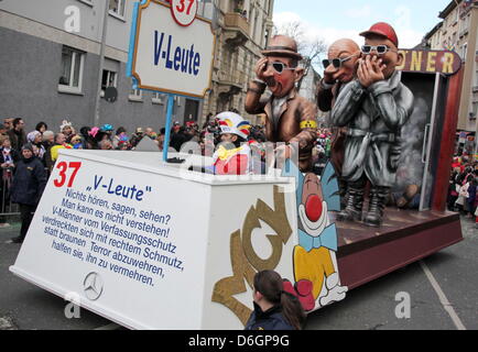 A parade wagon makes its way through the city on Carnival Monday in Mainz, Germany, 20 February 2012. Photo: Fredrik von Erichsen Stock Photo