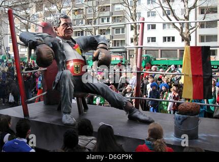 A parade wagon makes its way through the city on Carnival Monday in Mainz, Germany, 20 February 2012. Photo: Fredrik von Erichsen Stock Photo