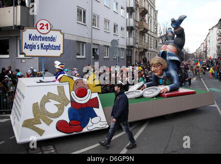 A parade wagon makes its way through the city on Carnival Monday in Mainz, Germany, 20 February 2012. Photo: Fredrik von Erichsen Stock Photo