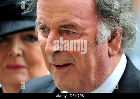London, UK. April 17th 2013. Sir Terry Wogan and wife Helen at Margaret Thatcher's funeral at St Paul's Cathedral in London. Stock Photo