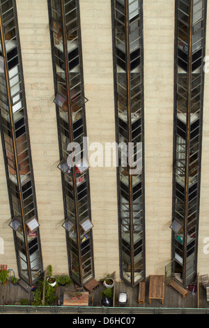 Facade of mutual Heights art deco building (1940), Cape Town, South Africa Stock Photo