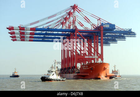 The first four container gantries for the new deep water port arrive at ...