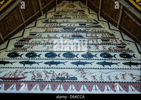 Detail of paintings on the Oldest Bai of Palau, a house for the village chiefs, Island of Babeldoab, Palau, Central Pacific Stock Photo