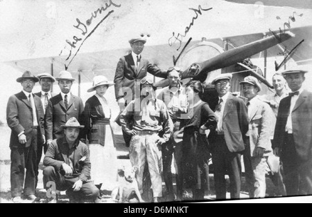 Hester and Clark with group of Asian visitors Stock Photo