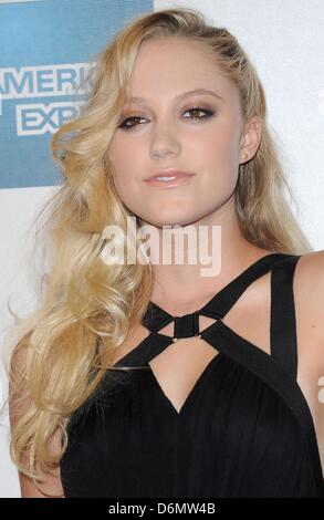 New York, USA. 20th April, 2013. Maika Monroe at arrivals for AT ANY PRICE Premiere at Tribeca Film Festival 2013, Tribeca Performing Arts Center (BMCC TPAC), New York, NY April 20, 2013. Photo By: Kristin Callahan/Everett Collection/Alamy Live News Stock Photo