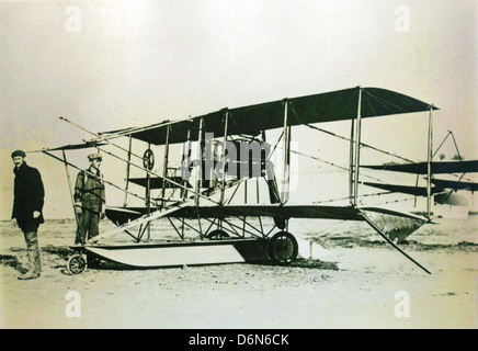 Glenn Curtiss and first “Triad” Amphibian (North Island – 1911 Stock ...