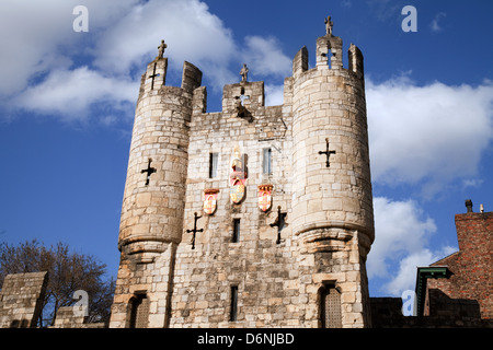 Micklegate Bar gate, southern entrance to the City of York in the old city walls, 12th century, UK Stock Photo