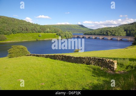Ladybower Reservoir, Derwent Valley, Derbyshire, England, United Kingdom, Europe Stock Photo