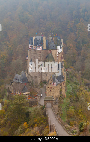 Eltz Castle in autumn, Rheinland-Pfalz, Germany, Europe