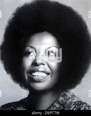 ROBERTA FLACK  Promotional photo of US singer and songwriter  about 1976 Stock Photo