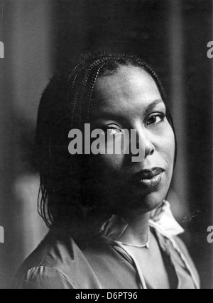 ROBERTA FLACK  Promotional photo of US singer and songwriter  about 1985 Stock Photo