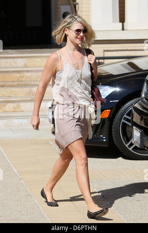 Ali Larter showing off her new short hair as she leaves Barneys New York in Beverly Hills after shopping Los Angeles, Stock Photo