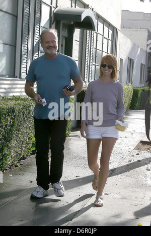 Kelsey Grammer and Kayte Walsh Kelsey Grammer outside a medical centre in Beverly Hills with his wife Los Angeles, California - Stock Photo
