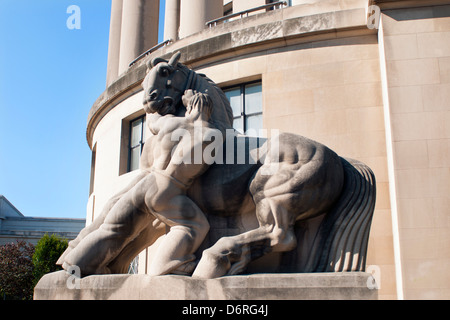 Sculpture adorning the US Department of Labor / Commerce Stock Photo