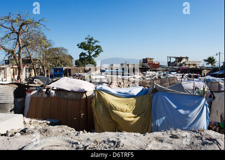 living conditions in a tent city after the January 2010 earthquake, Port au Prince, Haiti, Caribbean Stock Photo