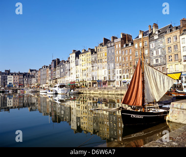 8432. Honfleur, Normandy, France, Europe Stock Photo