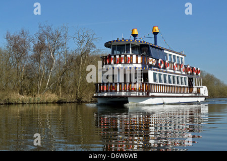 Southern Comfort Mississippi Paddle Boat on the River Bure heading towards Horning, Norfolk, Broads National Park Stock Photo