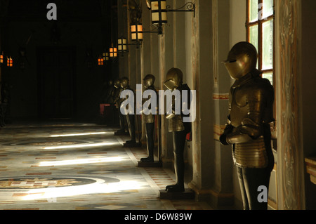 Valletta Knight' armour at Grand Master's Palace museum Stock Photo - Alamy