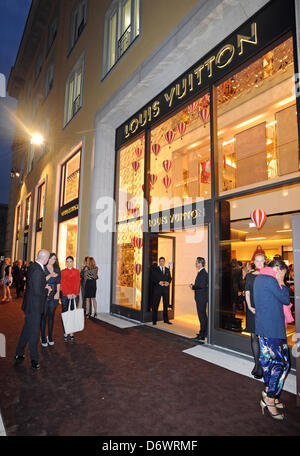 Louis Vuitton store in Munich, Germany Stock Photo: 164495826 - Alamy