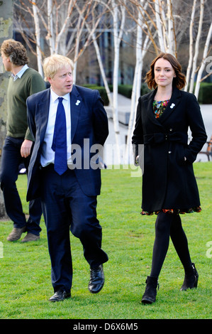 Mayor of London, Boris Johnson and Keeley Hawes P&G Capital Clean Up - photocall London, England - 08.03.12 Stock Photo