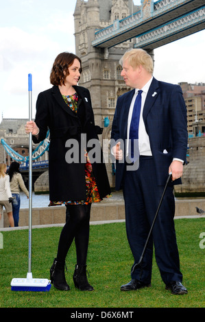 Mayor of London, Boris Johnson and Keeley Hawes P&G Capital Clean Up - photocall London, England - 08.03.12 Stock Photo