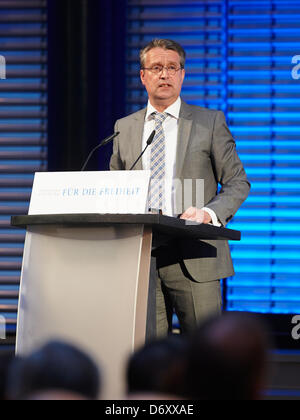 Berlin, 24 April, 2013. Gabor Steingart, a managing director of the newspaper 'Handelsblatt', holds the seventh 'Speech on Freedom at the Brandenburg Gate'. His topic: 'Our market economy and its enemies.' Wolfgang Gerhardt (FDP) gives the opening speech. Stock Photo